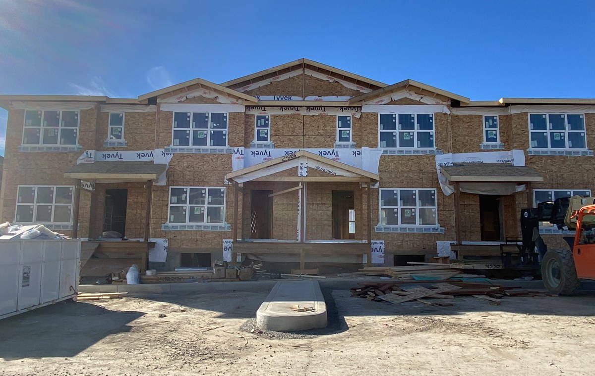 Multi-unit residential framing and exterior sheathing project